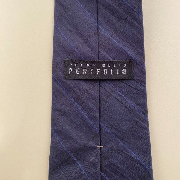 Perry Ellis Portfolio Men's Blue Cotton Checkered Skinny Tie - Picture 4 of 7